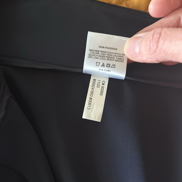 Wide leg, cropped, wrap pants - Picture 8 of 8